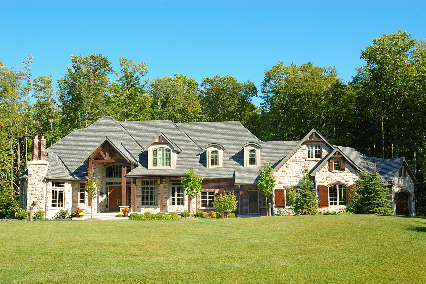 Luxury Home for Sale SUMMIT, REALTORS®